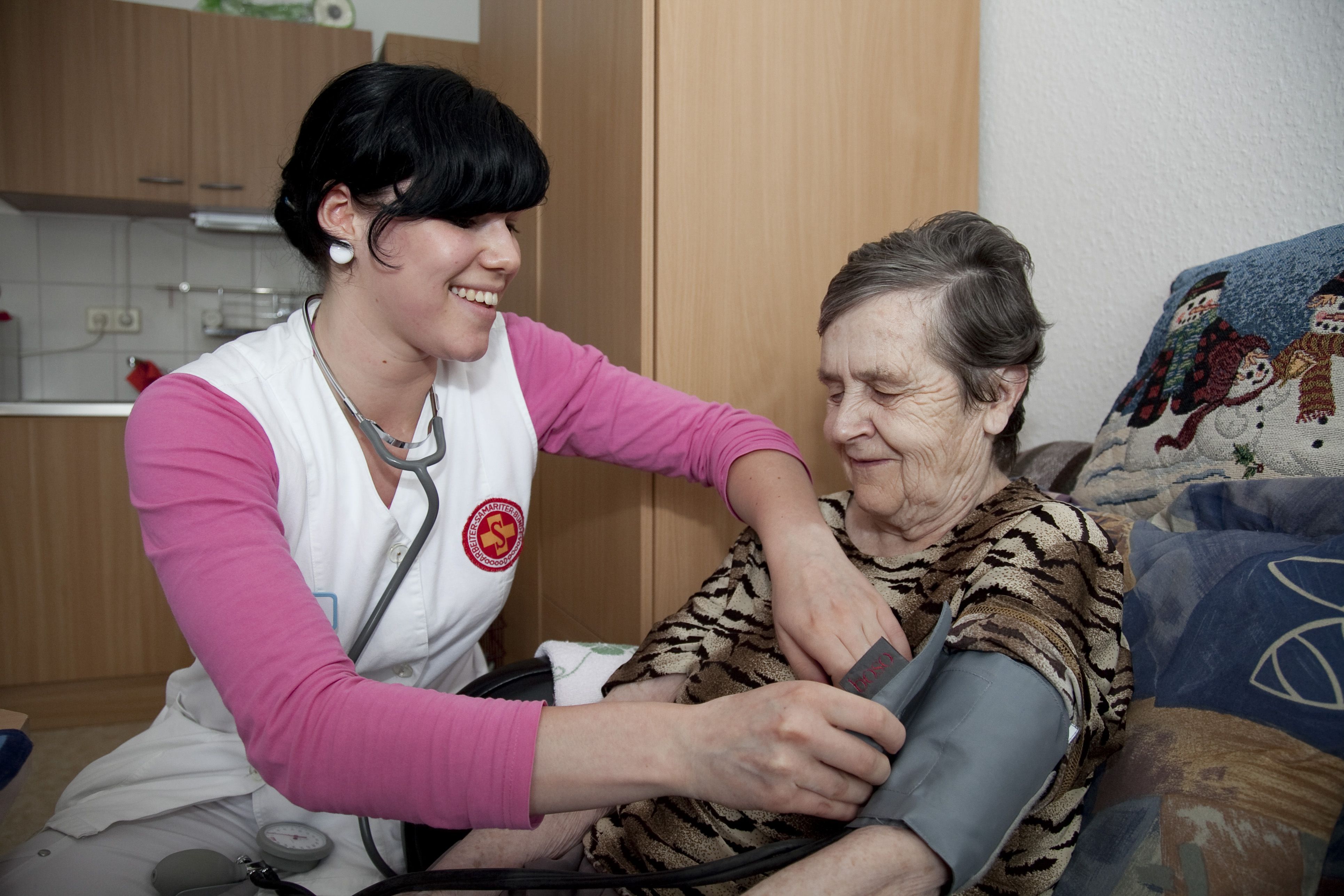 Pflegeversicherung: Hilfe Für Das Leben Im Alter