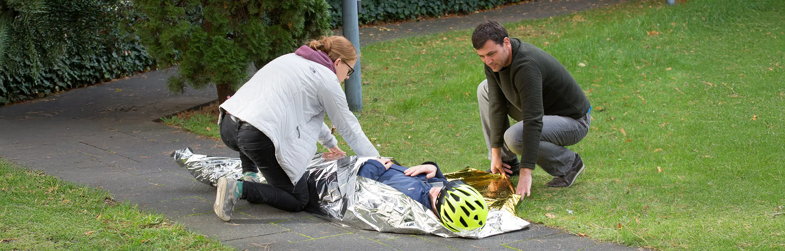 Erste Hilfe-1198_header-2500x800.webp