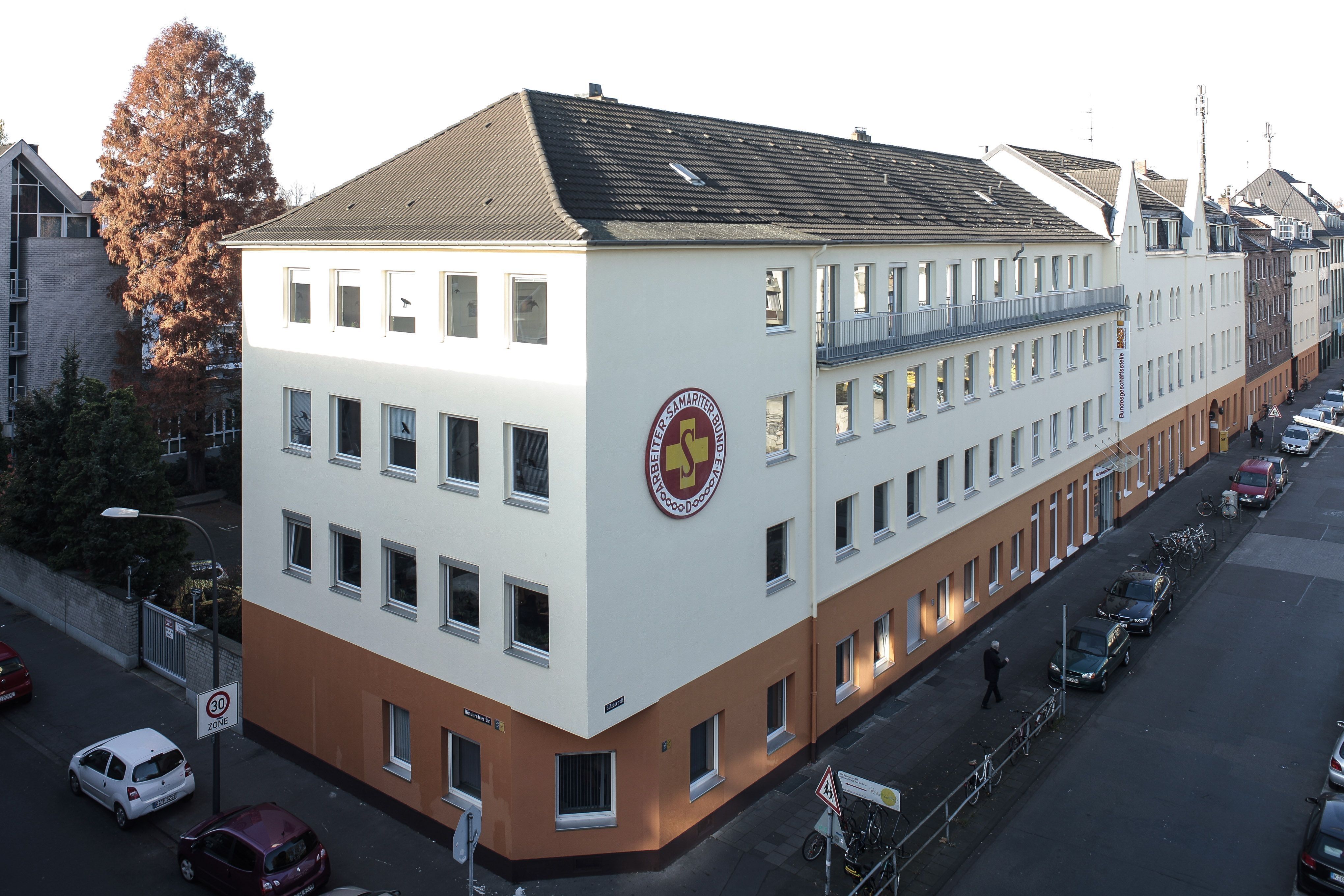 Bundesgeschäftsstelle asb-bundesgeschaeftsstelle-gebaeude-koeln.jpg
